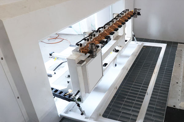 P10-3080 / 桥式龙门五轴加工中心（图像 8）